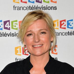 Anne-Elisabeth Lemoine lors du photocall de la présentation de la nouvelle dynamique 2017-2018 de France Télévisions. Paris, le 5 juillet 2017. © Guirec Coadic/Bestimage