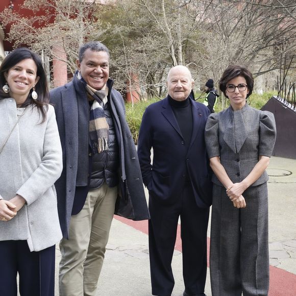 Puis, en 2020, Marc Ladreit de Lacharrière avait ajouté deux nouvelles œuvres à ce don historique, qui a rejoint les collections du musée parisien, que Jacques Chirac affectionnait particulièrement.

Signature de la 2ème convention entre Fimalac et le Musée du Quai Branly, en présence de Marc Ladreit de Lacharrière, Rachida Dati et Emmanuel Kasarhérou, Paris, France, le 28 fevrier 2025. Jack Tribeca / Bestimage