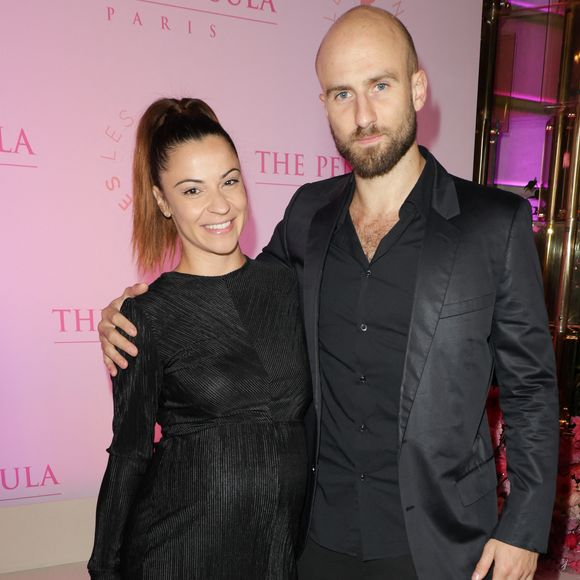 En novembre 2024, les tourtereaux ont accueilli leur premier enfant : une petite fille dont le prénom n'a pas publiquement été dévoilé.

Denitsa Ikonomova (enceinte) et son compagnon François Alu - Photocall du 5ème gala de charité de l'association "Les Bonnes Fées" à l'occasion de la campagne mondiale "Octobre Rose" à l'hôtel Peninsula, Paris le 3 octobre 2024. © Coadic Guirec/Bestimage