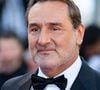 A 54 ans, Gilles Lellouche a fait un joli cadeau à sa famille en rachetant la maison d'enfance de Fontainebleau dans laquelle il a de précieux souvenirs...

Gilles Lellouche sur le tapis rouge lors de la projection et de la cérémonie d'ouverture du film "La Vénus Électrique" au Palais des Festivals de Cannes, en France, dans le cadre du 79e Festival de Cannes. Photo de Nicolas Genin/Abaca