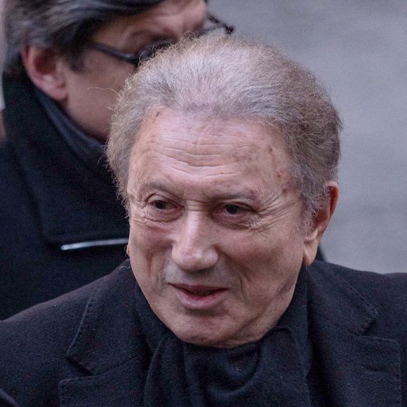 Michel Drucker lors de la messe en Hommage à Brigitte Bardot en l'église Saint-Roch à Paris, France, le 28 janvier 2025. © Julien Sarkissian/Bestimage Hommage à Brigitte Bardot à l'église Saint-Roch à Paris, France, le 28 janvier 2025.