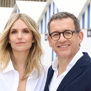 On a appris dans les colonnes de "La Tribune du dimanche" que Laurence Arné et Dany Boon avaient rompu.

Laurence Arné et son ex-compagnon Dany Boon au photocall du film "La Famille Hennedricks" lors du festival du film de Cabourg. © Coadic Guirec/Bestimage