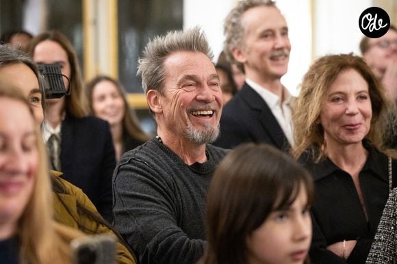 Azucena Caamaño, Florent Pagny - Cérémonie de remise de la médaille de chevalier de l'ordre des arts et des lettres à Alexandre Kirchhoff, PDG du label Capitol Music France, par R. Dati au ministère de la Culture à Paris le 9 janvier 2026.
© Cyril Moreau / Bestimage