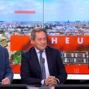 Pascal Praud taquine Georges Fenech à la fin de son émission L'Heure des Pros sur CNews le 26 janvier 2026

Capture d'écran CNews