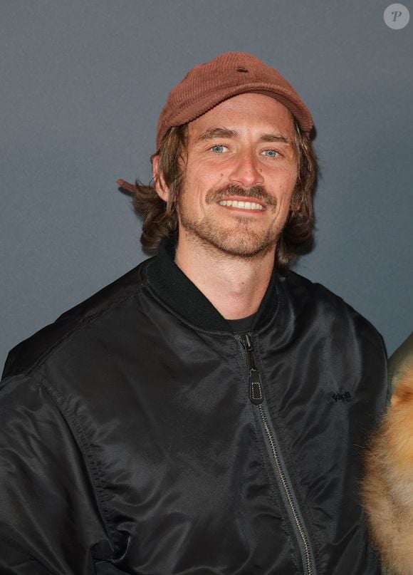 Julien Hollande (Julien Royal) - Avant Première du film "Bagarre" au Pathé Palace à Paris le 26 mars 2026. © Coadic Guirec/Bestimage