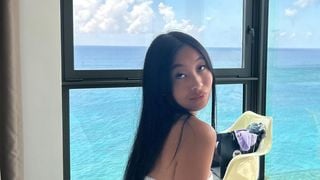 Jade Hallyday en vadrouille romantique avec son chéri Aaron Thomas