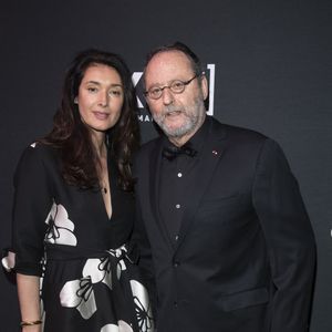 Jean Reno assiste avec son épouse Zofia au gala 2025 : carnaval au cipriani 42nd street le 22 avril 2025 à New York. (Zuma Press / Bestimage)