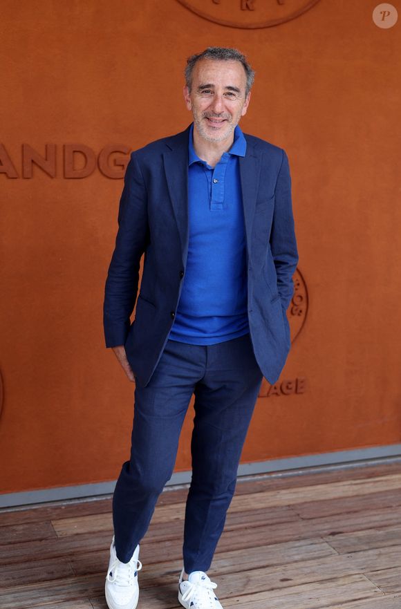 Elie Semoun - Les célébrités au village lors des Internationaux de France de Tennis de Roland Garros le 1er juin 2025. © Dominique Jacovides / Bestimage