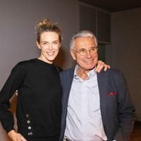 "Toutes les semaines, elle venait passer un soir chez moi" : L'ex de Julie Andrieu, de 34 ans son aîné, se souvient de leur rencontre lorsqu'elle n'avait que 18 ans