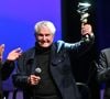Le cinéaste compte également en faire son nouveau lieu de travail et passer beaucoup moins de temps à Paris.

Claude Lelouch, le président d'honneur du Festival, durant la soirée d'ouverture de la 2eme édition du WAIFF ( World A.I. Film Festival) dans la salle Debussy du Palais des Festivals à Cannes, le 21 avril 2026, un événement inédit dédié aux interactions entre les nouvelles technologies et la création cinématographique et audiovisuelle. © Bruno Bebert / Bestimage