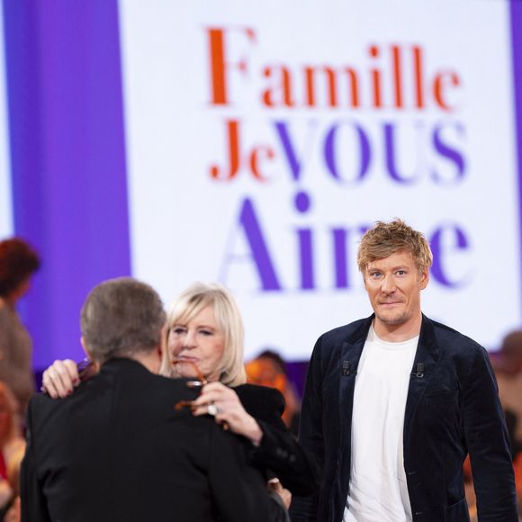 Exclusif - Chantal Ladesou lors de l'enregistrement de l'émission "Famille je vous aime" présentée par M.Drucker et qui sera diffusée le 29 décembre sur France 3, au studio Rive gauche, à Paris, France, le 2 décembre 2025. © Gaffiot-Perusseau/Bestimage

|Exclusif - Enregistrement de l'émission "Famille je vous aime" présentée par Michel Drucker et qui sera diffusée le 29 décembre sur France 3