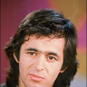 Archives - Jean-Jacques Goldman sur un plateau de TV. 

Photo : Charriau / Bestimage
