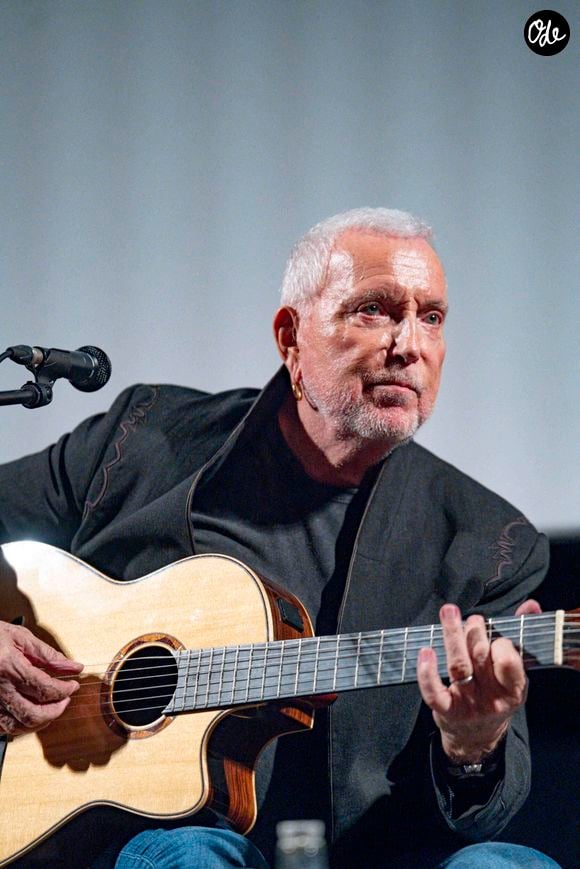 Bernard Lavilliers dévoile son 23ème album "Rite cruel" lors de la 18ème édition du festival Lumière à Lyon le 13 octobre 2026 © Sandrine Thesillat / PsnewZ / Bestimage