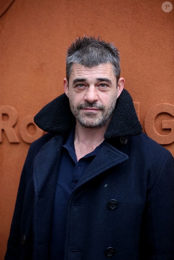 Thierry Neuvic est également en vacances, très certainement en Corse

Thierry Neuvic - People au village des internationaux de France de tennis à Roland Garros à Paris 3 juin 2016. © Dominique Jacovides / Bestimage