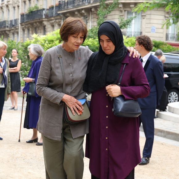 Exclusif - Macha Meril aux obsèques de sa soeur la princesse Hélène Gagarine en la cathédrale Saint-Alexandre-Nevsky, à Paris, France, le 20 août 2025. © Denis Guignebourg/Bestimage