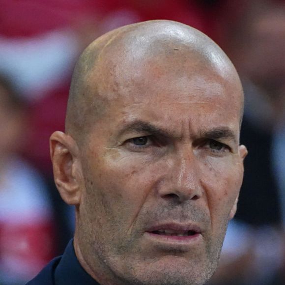 Zinédine Zidane lors du match de l'équipe de France contre la Turquie le 25 septembre 2026. Seskim/PsnewZ/Bestimage