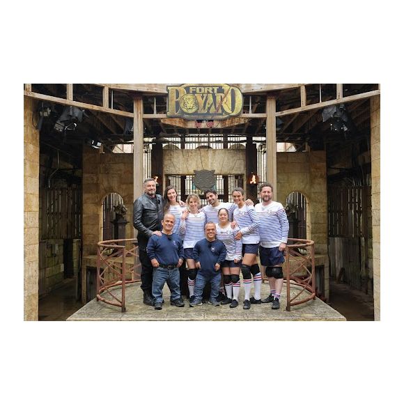 Olivier Minne Passe-partout et Passe-muraille avec Camille Cerf, Diane Leyre, Christophe Licata, Azzeddine Ahmed-Chaouch, Mayane et Léa François dans Fort Boyard sur France 2.
Crédit : Laurent VU - ALP - France Télévisions
