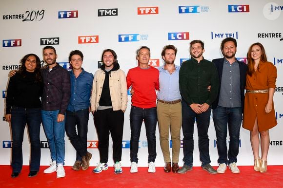 Révélée au début des années 2010 dans les sketches du Studio Bagel, elle explosera au "Grand Journal" de Canal + dès 2013, puis à "Quotidien" sur TMC à partir de 2018.

L'équipe de l'émission "Quotidien" : Salhia Brakhlia, Julien Bellver, Martin Weill, Etienne Carbonnier, Yann Barthès, Pablo Mira, Paul Larrouturou, Azzeddine Ahmed-Chaouch et Alison Wheeler, à la soirée de rentrée 2019 de TF1 au Palais de Tokyo à Paris, le 9 septembre 2019. © Pierre Perusseau/Bestimage