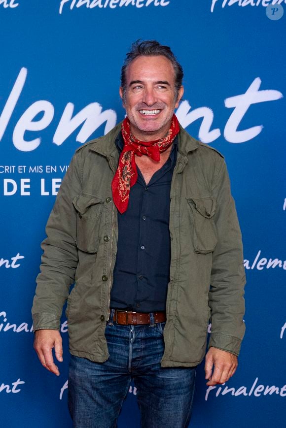 Jean Dujardin - Avant-première du film "Finalement" de C. Lelouch qui fête son 87ème anniversaire au Grand Rex à Paris le 30 octobre 2024. © Pierre Perusseau/Bestimage