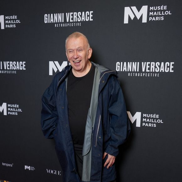 Jean-Paul Gaultier - Personnalités à la première grande rétrospective française consacrée à Gianni Versace au Musée Maillol à Paris le 4 juin 2026.
© Anne-Sophie Guebey / Bestimage
