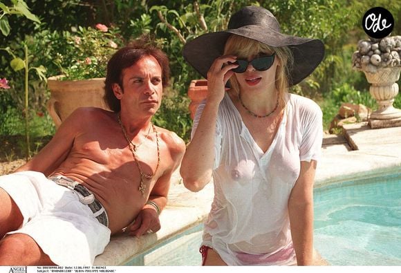 Archives — Amanda Lear et Alain-Philippe Malagnac à Saint-Rémy-de-Provence.