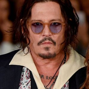 Mais depuis quelque temps, c'est avec une autre Française qu'il passe du temps 

Rome, Italie : Johnny Depp sur le tapis rouge du Rome Film Festival

Photo : Backgrid UK/ Bestimage