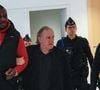 Avant que la défense ne plaide la relaxe en fustigeant une "organisation" pour faire tomber ce dernier. 

Gérard Depardieu à son procès pour agressions sexuelles sur deux femmes lors d'un tournage de film en 2021, au tribunal correctionnel de Paris, France, le 27 mars 2025. Depardieu, 76 ans, qui a réalisé plus de 200 films et séries télévisées, a été accusé de comportement inapproprié par une vingtaine de femmes, mais c'est la première affaire à être jugée. Les deux plaignantes - Amélie, 54 ans, décoratrice, et Sarah (nom modifié), 34 ans, assistante réalisatrice - allèguent une agression sexuelle lors du tournage en 2021 de « Les Volets Verts » du réalisateur Jean Becker. © Christophe Clovis/Bestimage