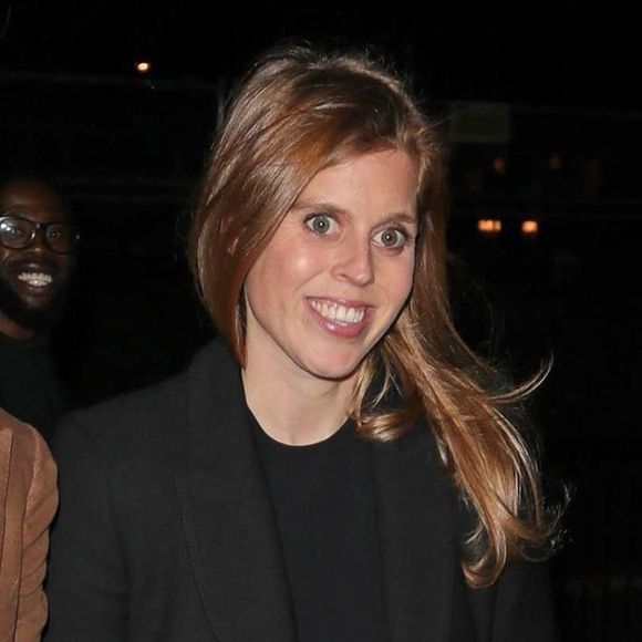 La princesse Beatrice d'York et son mari Edoardo Mapelli Mozzi lors de l'inauguration de l'hôtel Chancery Rosewood à Londres, Royaume-Uni, le 14 octobre 2025, marquant le lancement de l'hôtel de luxe par une soirée scintillante.  Photo par Backgrid UK/ Bestimage