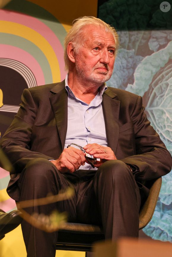 Le cuisinier de 75 ans n'oublie pas pour autant l'épreuve de sa liquidation judiciaire survenue dans sa ville de cœur en 1996.

Pierre Gagnaire Président d'honneur du 20ème Festival du livre Gourmand (14 au 16 novembre 2025) au Théâtre de Périgueux, le 14 novembre 2025. ©Jean-Marc LHOMER/Bestimage.