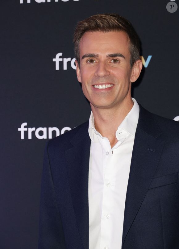 Jean-Baptiste Marteau au photocall de la conférence de presse du Téléthon 2025 (5-6 décembre 2025) à Paris, France, le 6 novembre 2025. © Coadic Guirec/Bestimage