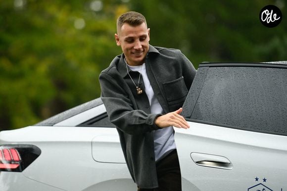 Lucas Digne (France) - Arrivées des joueurs de l'équipe de France de football au centre de formation et centre National du Football de Clairefontaine-en-Yvelines, France, le 7 octobre 2024. © Federico Pestellini/Panoramic/bestimage