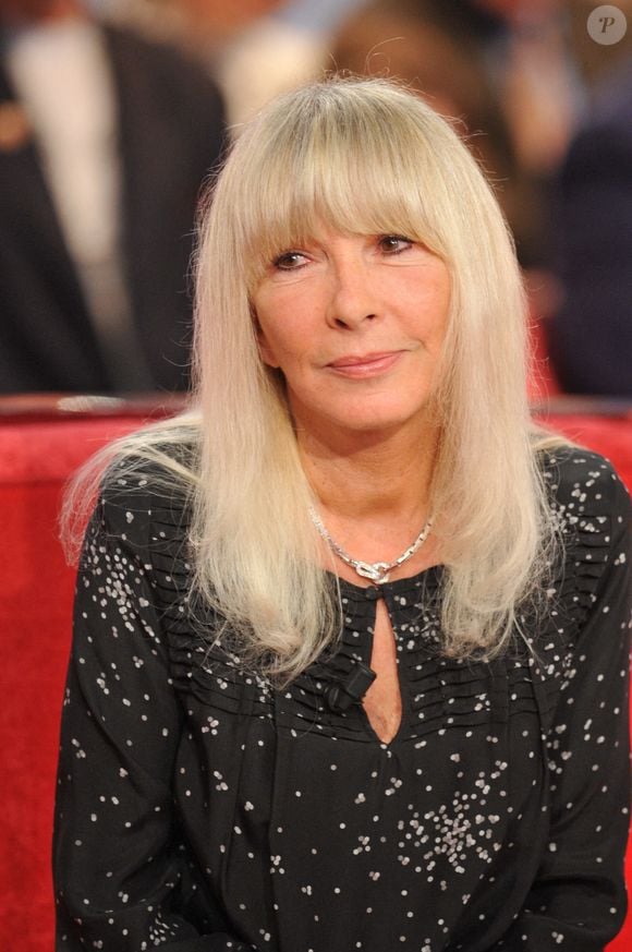 Dany Saval lors de l'enregistrement de Vivement Dimanche le 30 mars 2011 à Paris, France. PhotoMax Colin/ABACAPRESS.COM