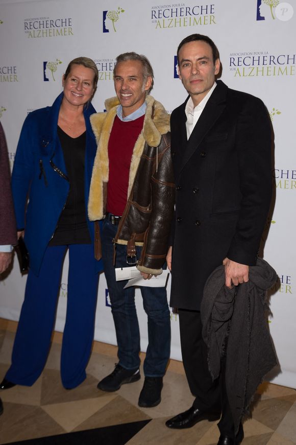Anthony Delon, Paul Belmondo et Luana Belmondo au gala de charité '2 Generations Chantent Pour La 3eme' au profit de la recherche sur la maladie d'Alzheimer au Playel à Paris, France, le 30 janvier 2017. Photo Nicolas Genin/Abaca