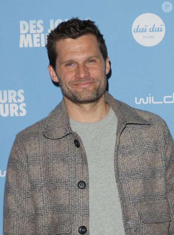 Alexis Michalik - Avant-première du film "Des jours meilleurs" au cinéma Max Linder à Paris le 7 avril 2025. © Coadic Guirec/Bestimage