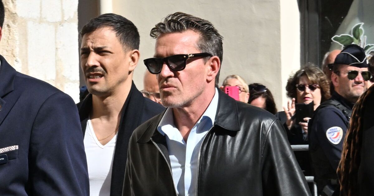 Benjamin Castaldi, Alexia Laroche-Joubert, Steevy Boulay le visage fermé : de nombreuses personnalités présentes pour le dernier voyage de Loana - Purepeople