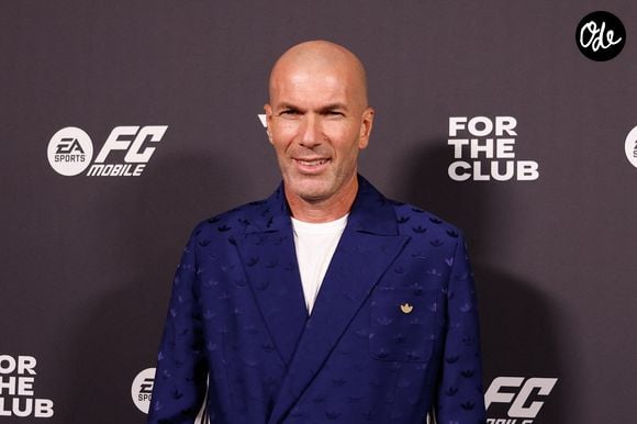 Il décrit Zidane comme un homme timide, réfléchi et « un mec comme nous ».

Le 26 septembre 2024, à Madrid (Espagne), Zinedine Zidane a assisté au photocall de présentation du jeu vidéo EA Sports FC 25, organisé au Pabellón Satélite. (Credit Image: © Dennis Agyeman/AFP7 via ZUMA Press Wire)