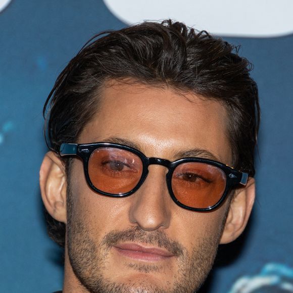 Pierre Niney assiste à l'avant-première du film 'Gourou' au Pathé Palace le 26 janvier 2026 à Paris, France. Photo par Nasser Berzane/Abaca