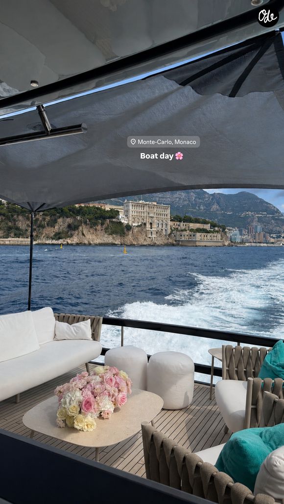 Anniversaire Claude Deschamps sur un yacht en famille ©Instagram - Mathilde Capp