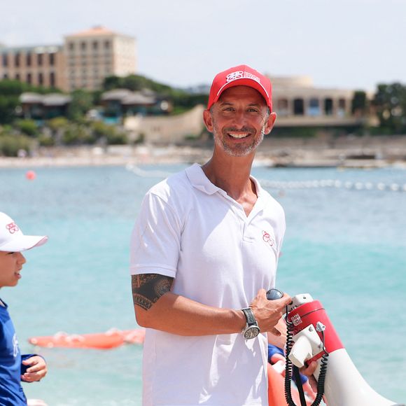 Pierre Frolla lors de la journée "Water Safety Day, pour la prévention de la noyade" sur la plage du Larvotto de Monaco, le 17 juin 2025. Cet événement est organisé par sa Fondation, le Centre de Sauvetage Aquatique de Monaco (CSAM) en partenariat avec la Croix-Rouge monégasque. © Claudia Albuquerque/Bestimage
