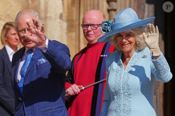 Le roi Charles et Camilla assistent à la messe de Pâques de la famille royale dans la chapelle Saint George de Windsor dans le Berkshire, le 20 avril 2025 

Julien Burton / Bestimage