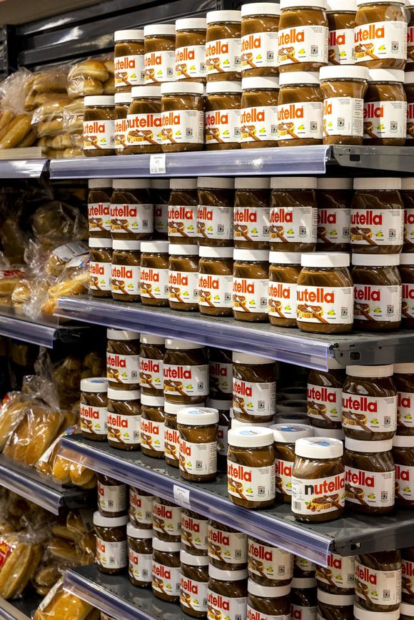 Francesco Rivella n'a pas seulement inventé la recette, il a aussi imaginé le nom.

Ouverture du premier magasin à l'enseigne "Toujust", le 1er mars 2023. 

Phpto : Lefrancq G/Andbz/Abacapress.com