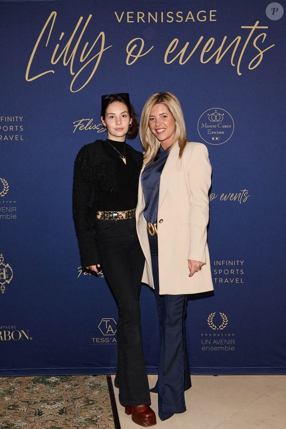 Exclusif - Séverine Trouban  (compagne de Georges Fenech) et Allegra de Clermont-Tonnerre (fille d'Hermine de Clermont-Tonnerre) - Vernissage de l’exposition L’Ephemere, sculptures et toiles de l’artiste Kyo à l'hôtel Intercontinental Paris le Grand Paris le 21 avril 2023. © Cyril Moreau / Bestimage