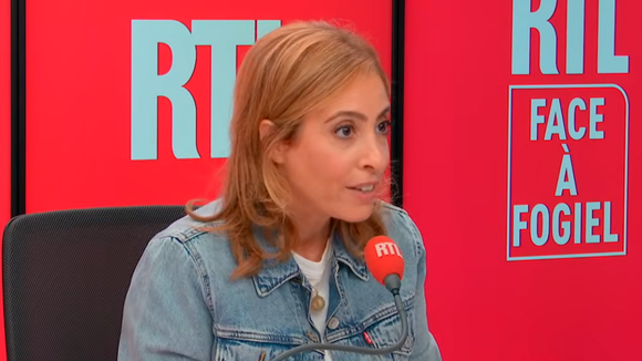 "Une décision qui s'est imposée à moi" : Léa Salamé s'exprime sur son retrait du 20h pour son compagnon Raphaël Glucksmann