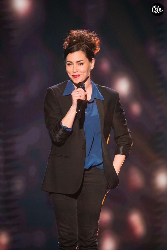 Olivia Ruiz lors de l'Enregistrement de l'émission « La boîte à Secrets 9 » à Paris, qui sera diffusée le 9 septembre sur France 3. 

© Tiziano Da Silva / Bestimage
