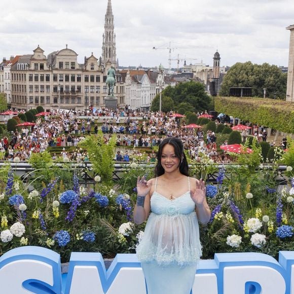 La chanteuse Robyn Rihanna Fenty photographiée lors de la première mondiale du nouveau film 'De Smurfen/ Les Schtroumpfs, le 28 juin 2025 à Bruxelles, Belgique. Photo by ABACAPRESS.COM