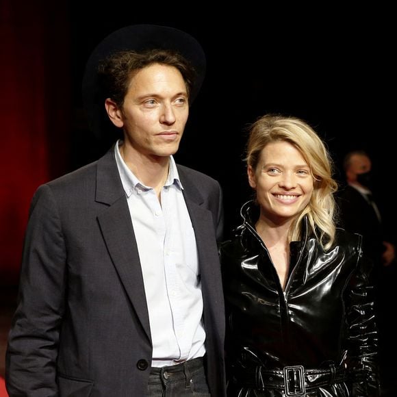 Le chanteur Raphaël et sa compagne Mélanie Thierry - Cérémonie d'ouverture du Festival Lumière 2021 à Lyon le 9 octobre 2021.
© Pascal Fayolle/ Bestimage