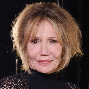 Clémentine Célarié et la cérémonie des Molières, ça fait 2.

Exclusif - Clémentine Célarié lors de l'enregistrement de l'émission "Olympiascope" au théâtre Antoine, présentée par B.Montiel et diffusée sur Olympia TV, au théâtre Antoine à Paris, France. © Denis Guignebourg/Bestimage