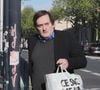 Pierre Palmade est sorti de la prison de Bordeaux, il purgera sa peine sous bracelet électronique à son domicile. Le 16 avril 2025
L’humoriste, à qui un aménagement de peine a été accordé pour purger sa condamnation après un grave accident de la route en Seine-et-Marne, a quitté ce mercredi matin la prison de Gradignan, près de Bordeaux. Agence / Bestimage