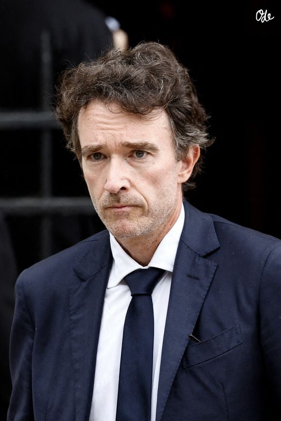 Avec l'arrivée d'Antoine Arnault, la marque réunit ainsi plusieurs grandes fortunes françaises autour d'une ambitieuse renaissance automobile.

Antoine Arnault - Sorties des obsèques de Nicolas Altmayer en l'église Saint-Germain-des-Prés à Paris le 31 aout 2026. © Dominique Jacovides-Cyril Moreau/Bestimage