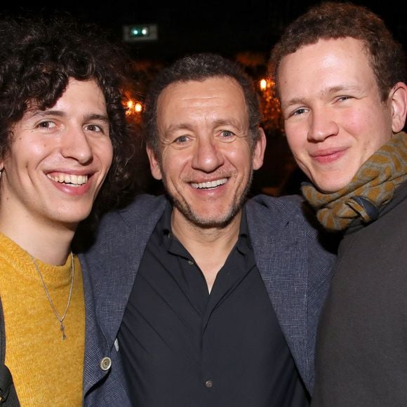 Dany Boon et ses fils Mehdi et Noé à l'avant-première du film "La Vie pour de vrai" au cinéma Pathé Wepler à Paris le 18 avril 2023.

© Bertrand Rindoff / Bestimage